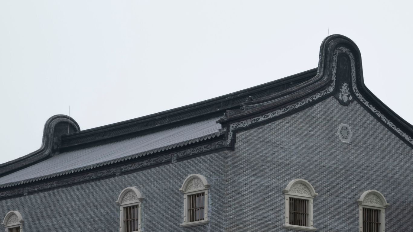 Dublin Commercial Roofing: What You Need to Know